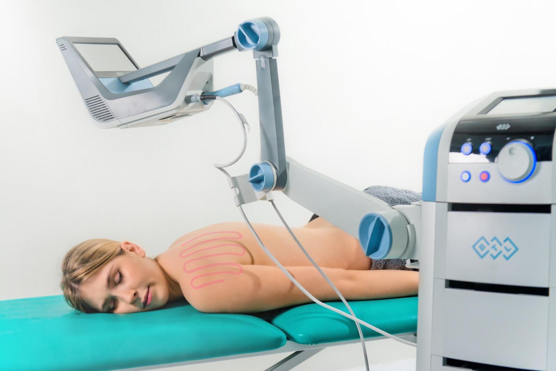 מיצ'יצ'ניו Piramida Medical Spa מראה חיצוני תמונה